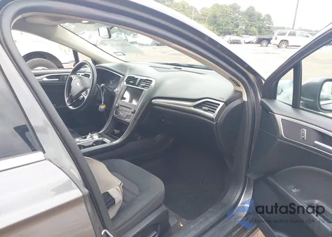 2018 Ford Fusion Se z USA, uszkodzony, nr VIN 3FA6P0HDXJR203482